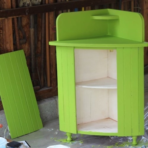 Painting Furniture With Grooves